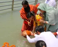 हरिद्वार में प्रतीक यादव की अस्थियां विसर्जित, अपर्णा यादव  समेत परिवार ने दी भावुक विदाई 