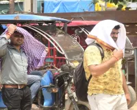 बाराबंकी : आसमान से बरस रही आग, राहत की उम्मीदें भी धुंधली, नौतपा से पहले ही पारा 42 डिग्री पार