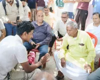 Pilibhit News : दिनदहाड़े व्यापारी की हत्या के मामले में व्यापारी नेताओं का अल्टीमेटम, पूर्व मंत्री भी पहुंचे बिलसंडा, पुलिस ने उठाए संदिग्ध