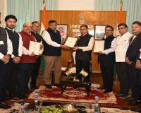 पश्चिम बंगाल : चुनाव आयोग ने राज्यपाल को सौंपी 293 विजयी सदस्यों की सूची, CEO बोले-  अब विधानसभा का गठन लोक भवन का काम 