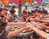 दूसरे बड़े मंगल पर श्रद्धालुओं में दिखा उत्साह, गूंजे बजरंगी के उद्घोष, जगह-जगह भंडारे का आयोजन