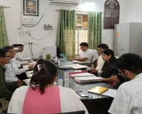Barabanki News :  डीएम ने पुस्तकालय का किया निरीक्षण, कहा- विद्यार्थियों की जरूरतों के अनुरूप विकसित किया जाए लाइब्रेरी