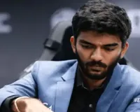 Norway Chess 2026 : कार्लसन से हारे गुकेश... हम्पी, दिव्या, बिबिसारा के मैच रहे ड्रॉ