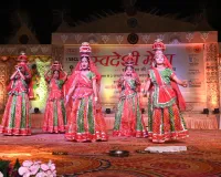 आत्मनिर्भर भारत की नींव मजबूत करते स्वदेशी मेले