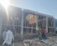 Bareilly: बीडीए ने चार अवैध दुकानों को सील किया, बिना मानचित्र स्वीकृति हो रहा था निर्माण