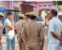Mathura News: कारोबारी के घर डकैती डालने के आरोपी दो बदमाशों को पुलिस ने मुठभेड़ में मार गिराया 