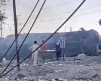 पाकिस्तान के क्वेटा में रेलवे ट्रैक पर भीषण बम धमाका, 24 की मौत, 50 से ज्यादा घायल, ट्रेन में सेना के जवान भी थे सवार