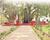 1857 की क्रांति का गौरवशाली केंद्र बरेली: खान बहादुर खान से दामोदर स्वरूप तक के शहीद