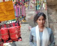 शादी के सिलेंडर को लेकर तहसील में हंगामा, युवक ने थाने भिजवाने का लगाया आरोप, जानें क्या बोले SDM