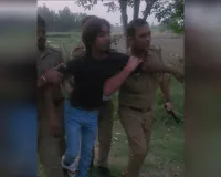 Pilibhit: कपड़ा व्यापारी हत्याकांड का मुख्य आरोपी मुठभेड़ में गिरफ्तार, बदमाश और सिपाही को लगी गोली