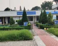 Uttrakhand: एयरपोर्ट विस्तार में बाधक भवनों और पेड़ों को शीघ्र जमींदोज करने के आदेश