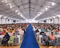 शाहजहांपुर: ईर्ष्या त्यागकर दिव्य प्रेम अपनाने का संदेश, दाजी ने साधकों को किया प्रेरित
