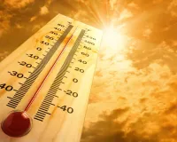 Bareilly: सूर्यदेव की तेजी से तपने लगा तन...पारा 40 होगा तो और बढ़ेगी  तपन