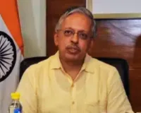 यूपी में जनप्रतिनिधियों का फोन न उठाना अफसरों को पड़ेगा भारी, मुख्य सचिव ने जारी किया नया शासनादेश