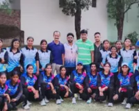 यूपी की बेटियों ने किया कमाल, Tennis Ball Cricket Championship में लगातार छठी बार विजेता बन रचा इतिहास