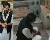  Kantara controversy :  चामुंडेश्वरी के दरबार में हाजिरी लगाने पहुंचे एक्टर रणवीर सिंह, दर्शन कर बोले- मां के बुलावे पर ही संभव ...