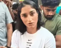  कुश्ती महासंघ पर भड़का दिल्ली हाईकोर्ट,  विनेश फोगाट को अयोग्य ठहराने के फैसले पर WFI से पूछे तीखे सवाल