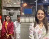 Birthday Special:  तिरुमाला के पहाड़ी मंदिर में तृषा ने टेका माथा, जन्मदिन पर भगवान वेंकटेश्वर का लिया आशीर्वाद