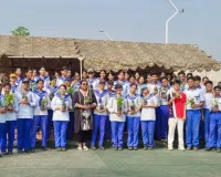   लखनऊ : वेटलैंड में प्राकृतिक दृश्य से कराया रूबरू, 'जैव विविधता हॉटस्पॉट' बनाने के लिए छात्रों को किया जागरूक