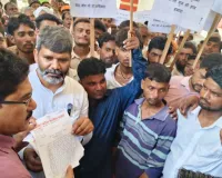 UP: बाढ़ से बर्बाद हो रहे गांव, बचाव के नाम पर सिर्फ भ्रष्टाचार