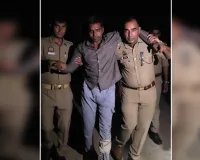 Rampur News : शाहबाद पुलिस की मुठभेड में 25 हजार इनामी हिस्ट्रीशीटर गिरफ्तार, पैर में लगी गोली