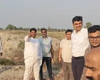 बाराबंकी : डीएम ने बाढ़ संभावित गांवों का किया निरीक्षण, कहा- समय रहते पूरी करें तैयारी