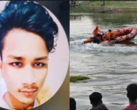 Lucknow News : गोमती नदी में नहाने उतरे तीन युवक डूबे, एक की मौत, तीन घंटे बाद मिला शव