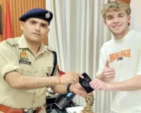 ऑस्ट्रेलियाई इन्फ्लुएंसर हुआ यूपी पुलिस का मुरीद, अहमदाबाद में चोरी हुआ मोबाइल अलीगढ़ में बरामद