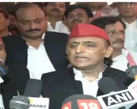 Kasganj News: अमेरिकी हमले में तीन भारतीय नाविकों की मौत पर अखिलेश ने केंद्र को घेरा, विदेश नीति पर उठाया सवाल