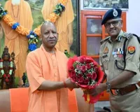 DG बनने के बाद IPS अशोक मुथा जैन ने की CM योगी से भेंट, गोरखनाथ मंदिर में किया दर्शन-पूजन