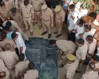 Moradabad Crime News : मुरादाबाद में दिनदहाड़े गोली मारकर युवक की हत्या, इलाके में दहशत