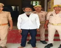 फिरोजाबाद ऑनर किलिंग : पिता ने बेटी को कुल्हाड़ी से काटा, बचाने आई मां पर भी किया प्रहार, जानें पूरी मामला 