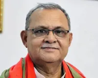 ओपी राजभार के बयान पर सपा सांसद सनातन पांडेय का दो टूक जवाब, 'किसी में खरीदने की हैसियत नहीं'