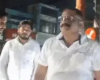 Fake IPS Caught in Lucknow : लखनऊ में फर्जी आईपीएस पकड़ा, चाय वाले से पैसों का झगड़ा और सिपाहियों से बोला-सैल्यूट करो