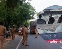 आगरा में हादसे के बाद बवाल... थार सवार ने युवक को कुचला, मौत पर भड़की भीड़, पुलिस पर पथराव