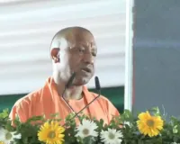 Gorakhpur News : गोरखपुर पहुंचे CM योगी, कहा- विकास और रोजगार का नया हब बन रहा चिल्लूपार