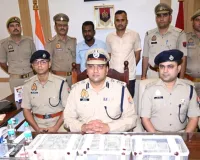 बरेली में हवाला नेटवर्क का बड़ा भंडाफोड़: फर्जी कंपनी बनाकर दिल्ली-दुबई तक जुड़ रहे थे तार, 3 लाख कैश के साथ मोईन अली गिरफ्तार