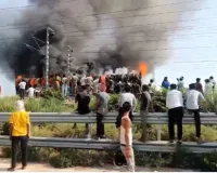 Firozabad Train Fire: गालगाड़ी में लगी आग, धू-धू कर जली पूरी बोगी, मचा हड़कंप