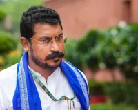 चंद्रशेखर आजाद के आगमन पर सीतापुर में खुफिया विभाग अलर्ट: चकमार्ग पर बन रहा 'अशोक द्वार' प्रशासन ने रूकवाया, पुलिस की भारी चौकसी