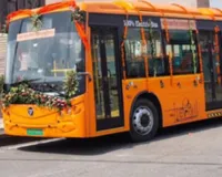 Lucknow News: हड़ताल समाप्त... आज से दौड़ेंगी सभी बसें,  300 नई AC E-City buses की मिली सौगात, 14 रूटों पर होगा संचालन