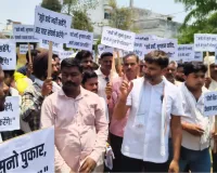 Pilibhit: गन्ना भुगतान और मझोला मिल के मुद्दे पर बिफरे किसान, किया राज्यमंत्री आवास का घेराव
