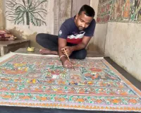 गोदना कला ने बदली पीढ़ियों की तकदीर