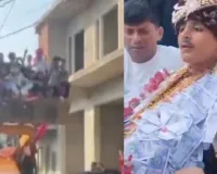 बैंड-बाजा और बुलडोजर वाली बारात,  दूल्हे की अनोखी शादी का वीडियो वायरल, हाईटेंशन लाइन के बीच बाल-बाल बची जान