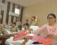  गोंडा डीएम प्रियंका निरंजन का सख्त अल्टीमेटम : सरकारी जमीन या चकमार्ग पर अवैध कब्जा मिला तो होगी जेल, चलेगा बुलडोजर