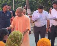 गोरखपुर में सीएम योगी का जनता दर्शन,  बोले-हर पीड़ित को मिलेगा इलाज, प्रत्येक पात्र नागरिक तक पहुंचेगा कल्याणकारी योजनाओं का लाभ 