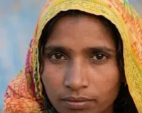 Barabanki :  तेज आंधी के कारण पेड़ टूटने से गिरा बिजली का पोल, महिला की दर्दनाक मौत 