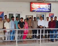 गोंडा :  फर्जी ई-टिकट रैकेट का भंडाफोड़, आधार कार्ड बदलकर यात्रा कर रहे 6 यात्री गिरफ्तार