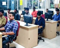  UP Digital Library : गांव के होनहारों को अफसर बनाएगी योगी सरकार, 32 जिलों में तैयार हुई हाईटेक डिजिटल लाइब्रेरी