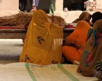 Amethi News : घर के बाहर छप्पर में फंदे से लटका मिला अधेड़ का शव, पारिवारिक विवाद से थे परेशान