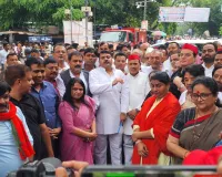 Bareilly News : जौहर यूनिवर्सिटी पर कार्रवाई के विरोध में सपा का प्रदर्शन